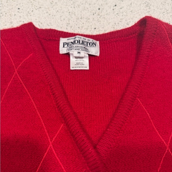 Vintage Pendleton Red Argyle Knit Vest with Gold Buttons - Picture 5 of 7